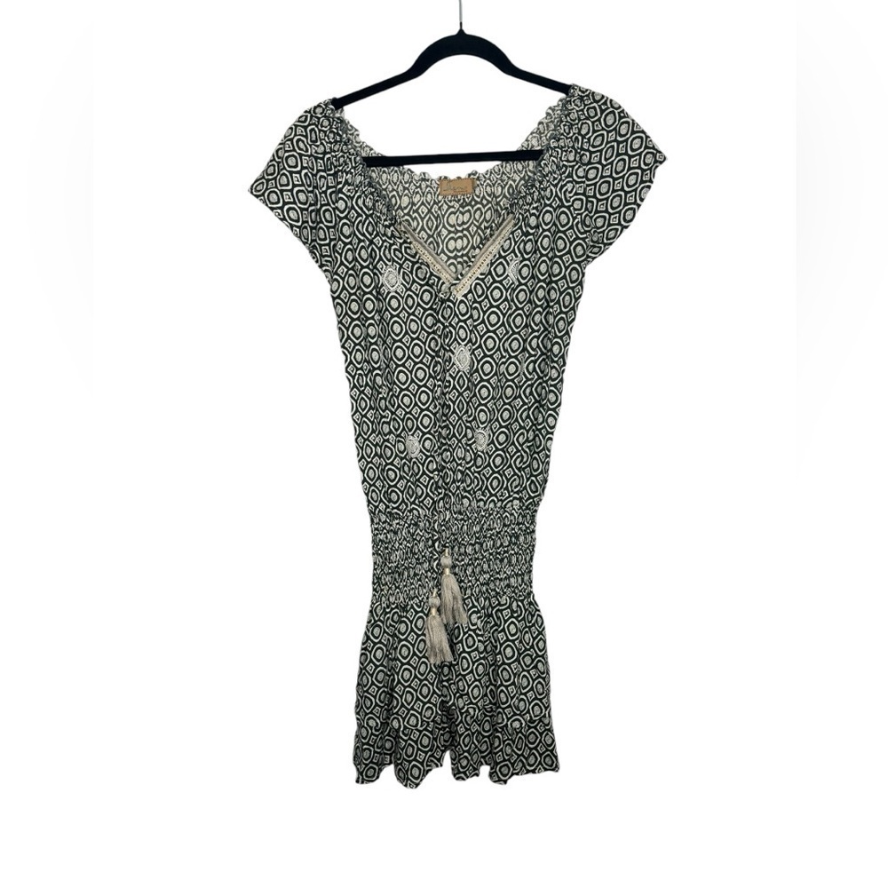 Skemo Black White Beaded Embroidered VNeck Mini Dress Size XS
